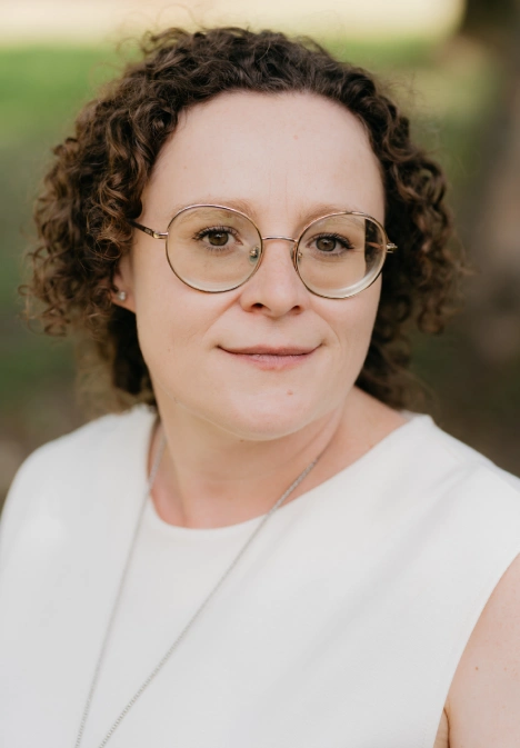 kobieta w&nbsp;okularach